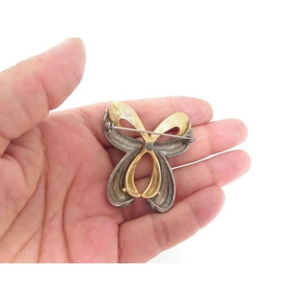 VINTAGE GOLD & SILVER‎ BOW STYLE BROOCH